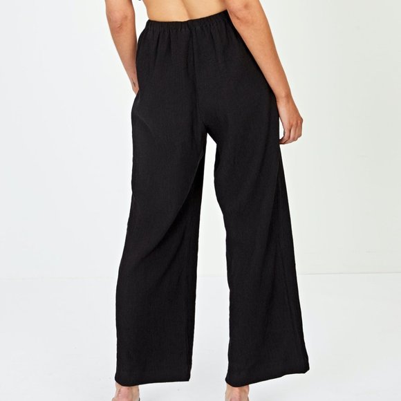 Textured Drawstring Pants - Picture 5 of 6